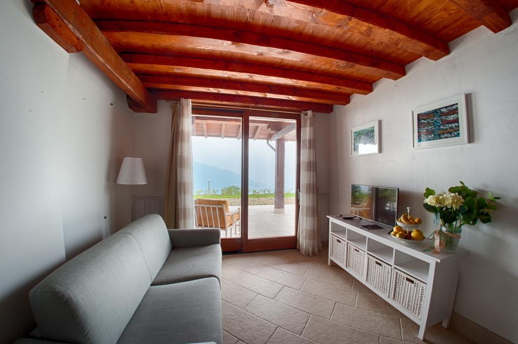 Agriturismo Da Gesi Sale Marasino Ngoại thất bức ảnh